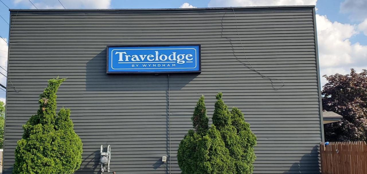 Travelodge By Wyndham Livonia Canton Novi Detroit Area Buitenkant foto